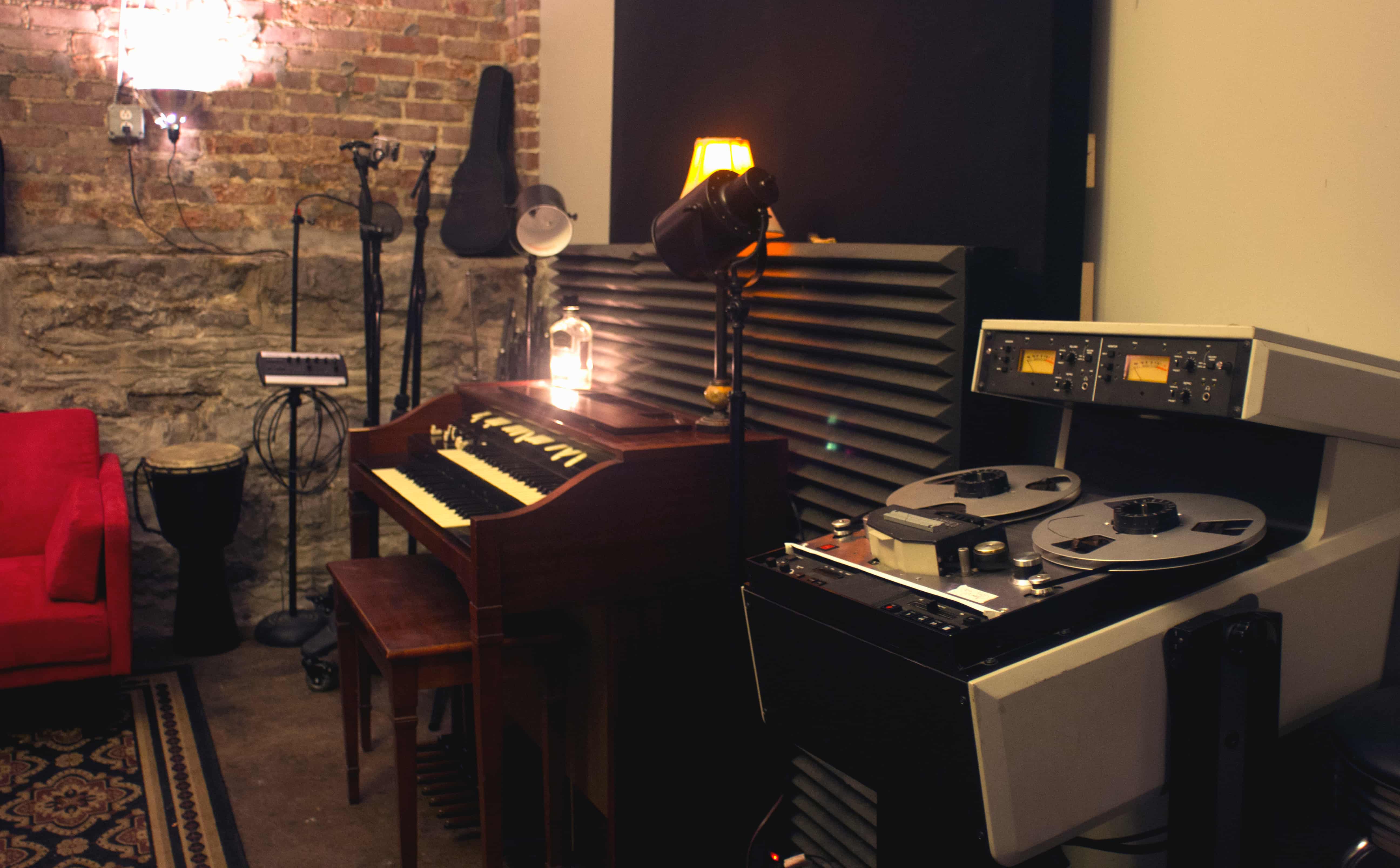 Tape machine